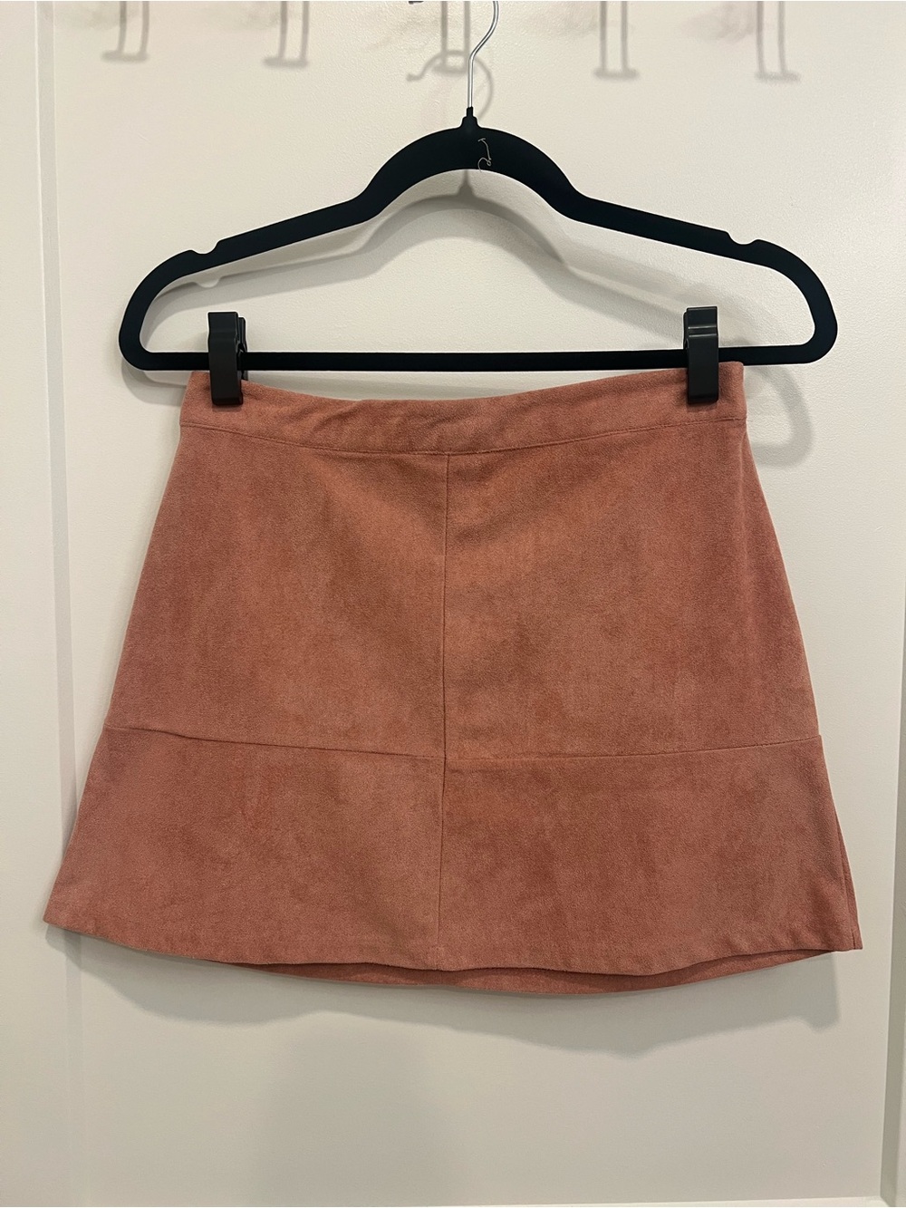 Lulu’s Suede A-Line Mini Skirt in Dusty Rose